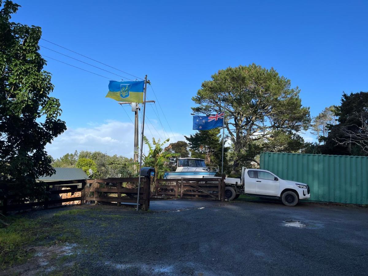 Apartamento Peaceful And Close To Town Whangarei Exterior foto